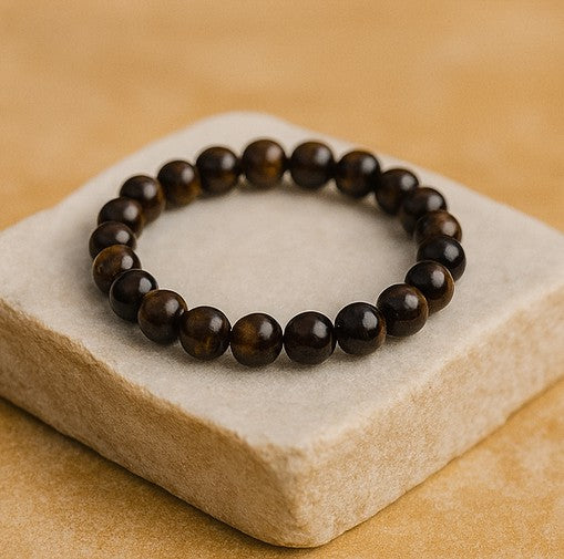 Tiger Eye Bracelet for protection and confidence.
